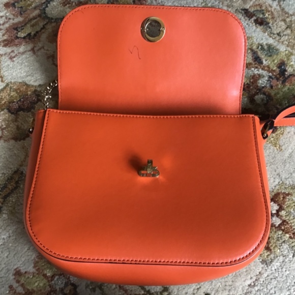 Orange Leather flap crossbody Escada purse - Picture 3 of 4
